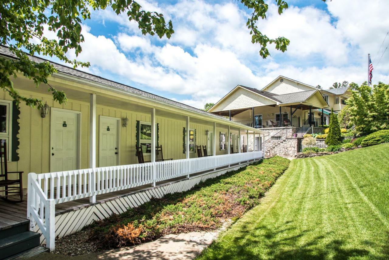 Boxwood Lodge Blowing Rock Near Boone-University Exterior foto